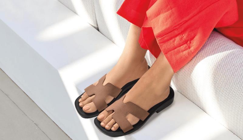 clearance sale on women's sandals