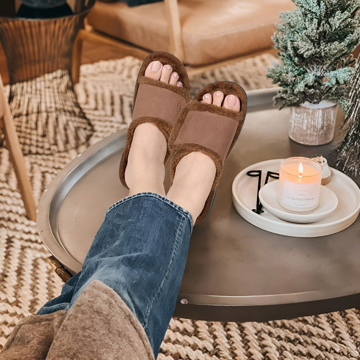 Aerothotic - Hadley Cozy Faux Fur Slipper