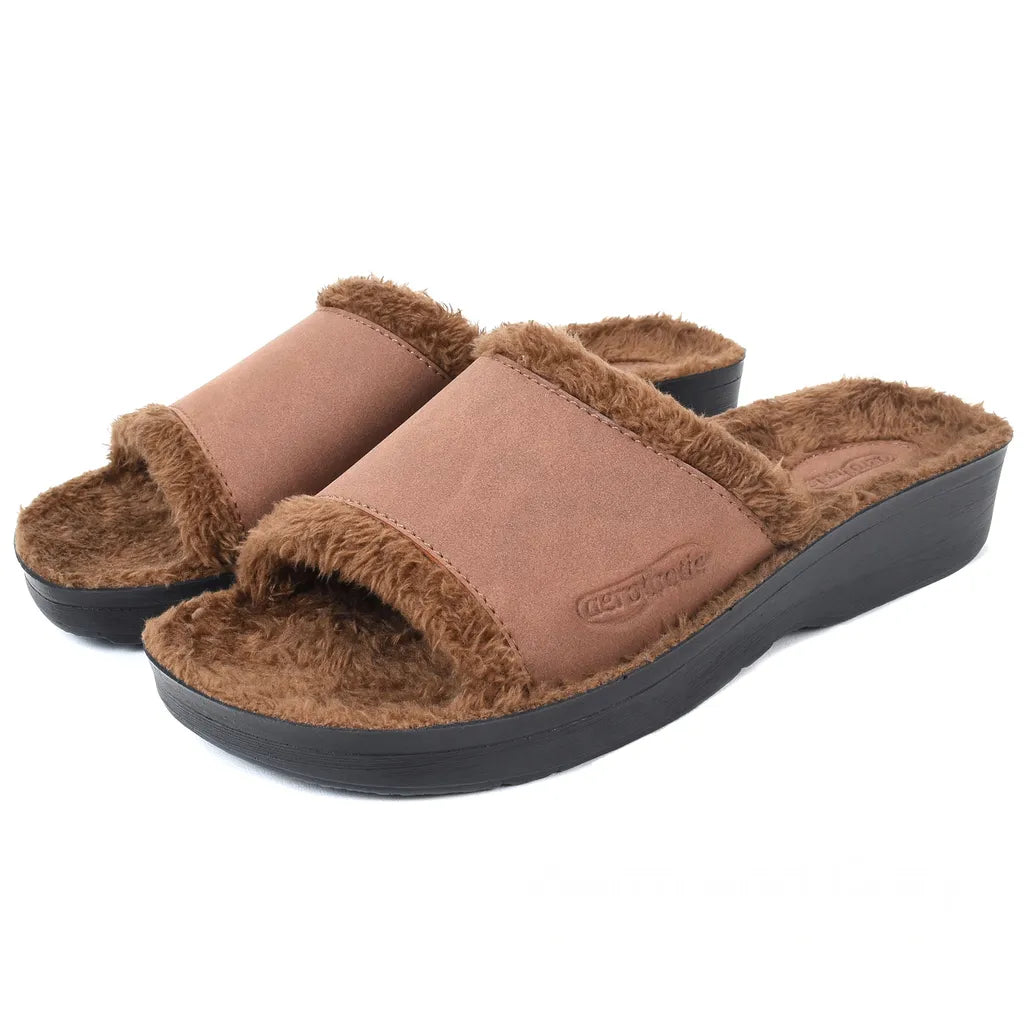 Aspen Fuzzy Strap Women's Slipper