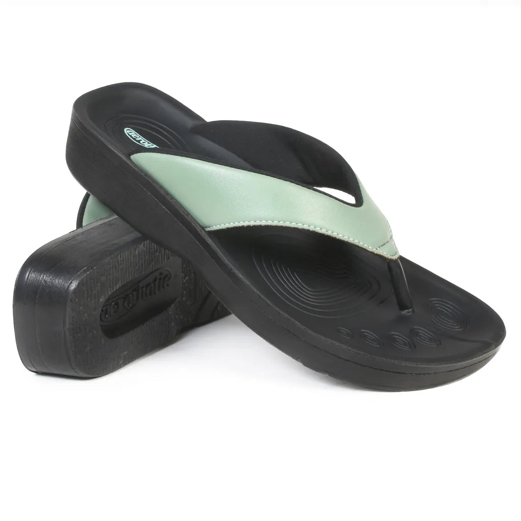 Black and light green flip-flops 
orthopedic sandals for women
orthopedic sandals