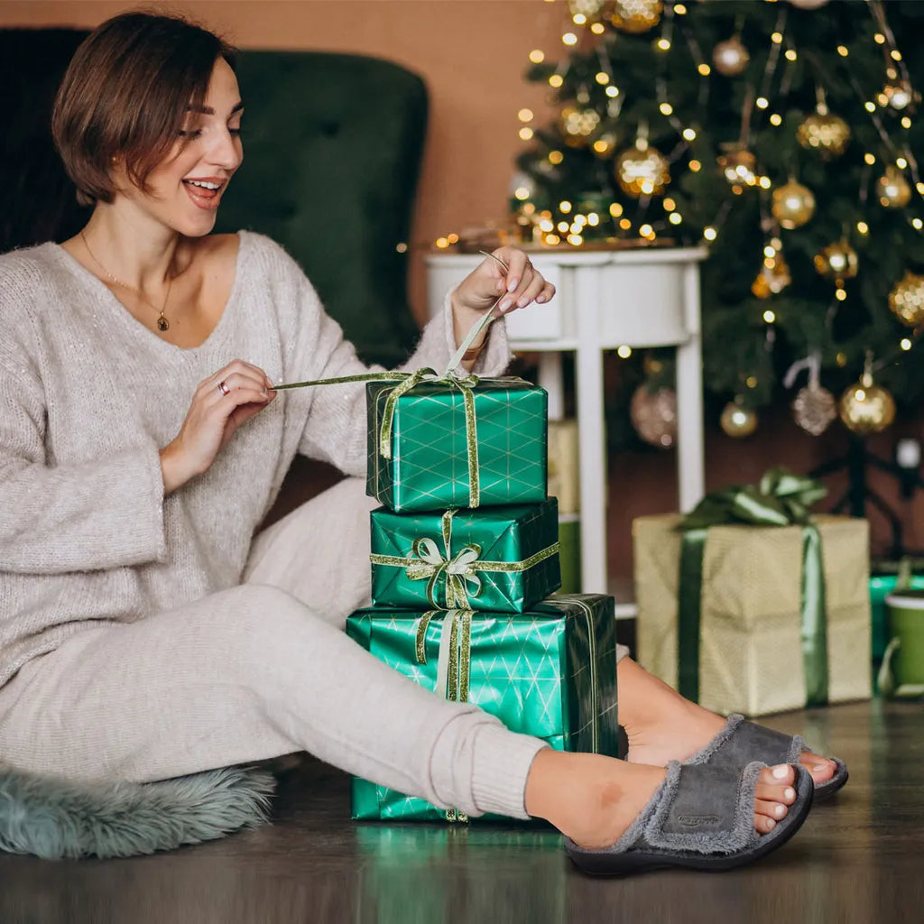 Hadley Cozy Faux Fur Slipper