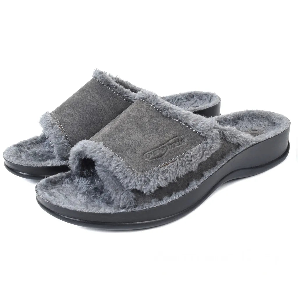 Hadley Cozy Faux Fur Slipper