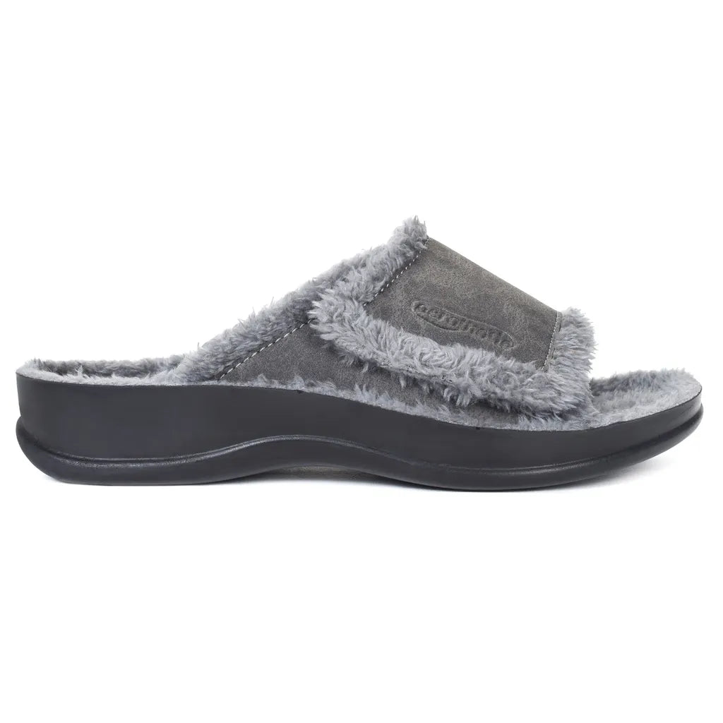 Hadley Cozy Faux Fur Slipper