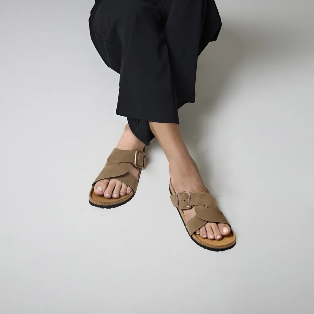 womens cork sandals
cork sandals
cork sandals womens