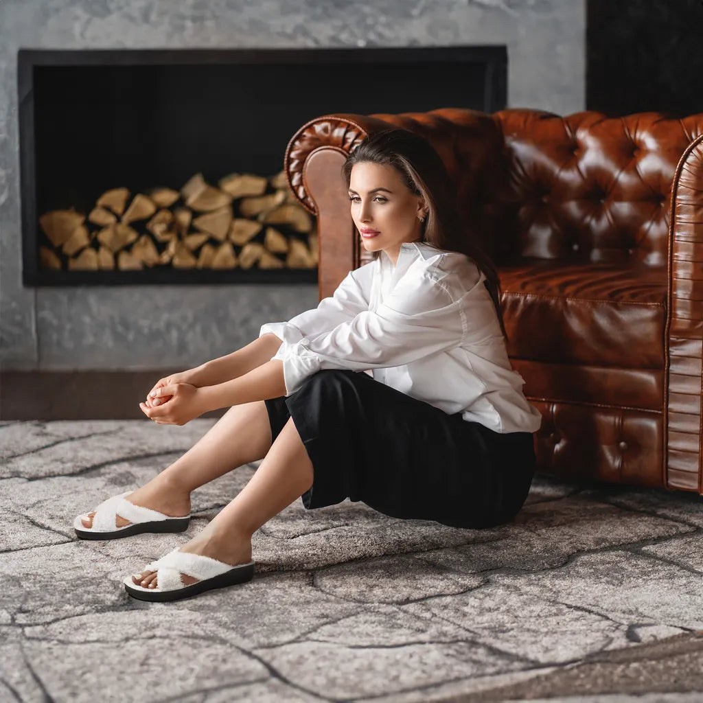 Lola Soft Cozy Women's Slipper