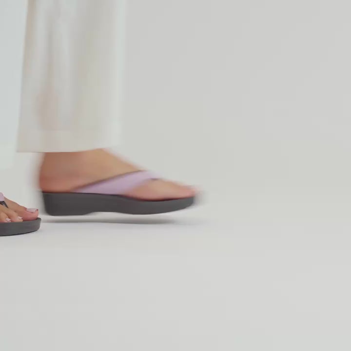 Load video: Flumen Arch Support Flip Flops